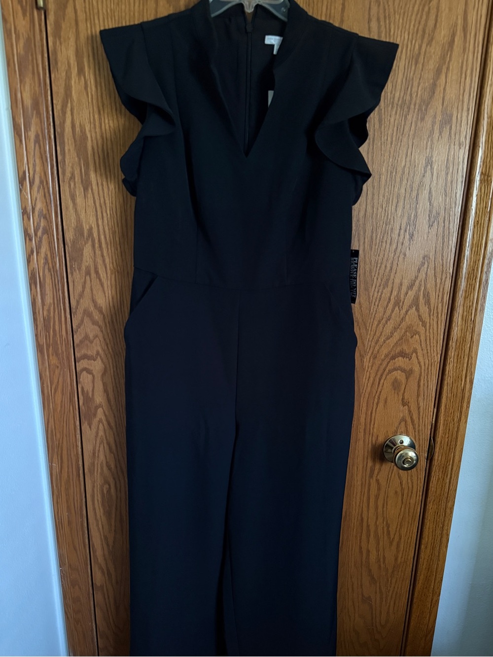 New York & Co Black Jumpsuit Wide Leg Ruffle Sleeve V-Neck Women's Sz Lg Fits M